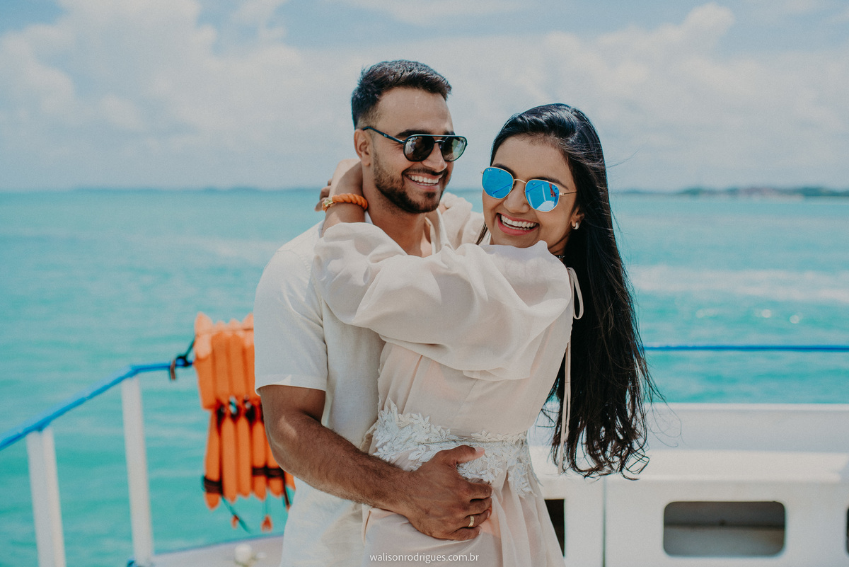 fotografia-de-casal-em-nas-piscinas-de-maragogi-AL