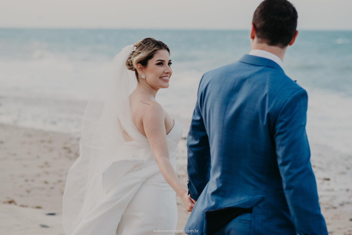 fotografia-de-casamennto-finm-de-tarde-na-praia-do-carmel-cumbuco-ce