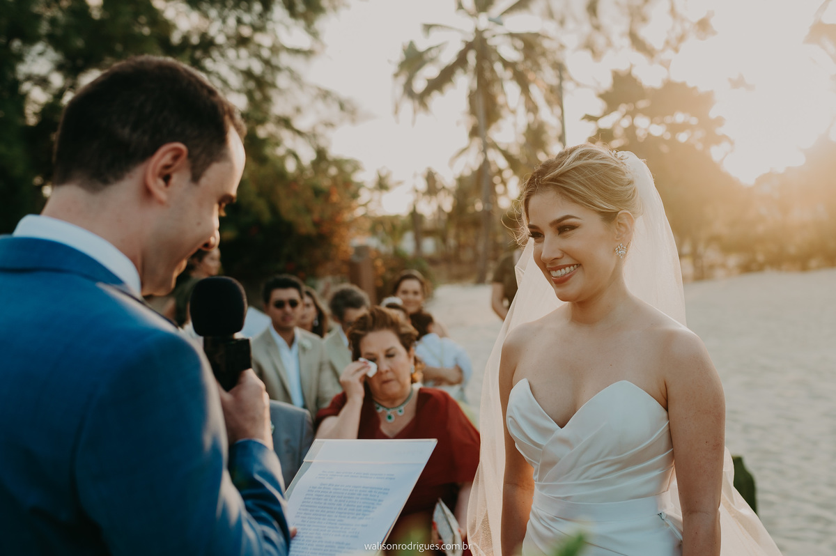 votos-do-noivos-na-praia-cumbuco-ce
