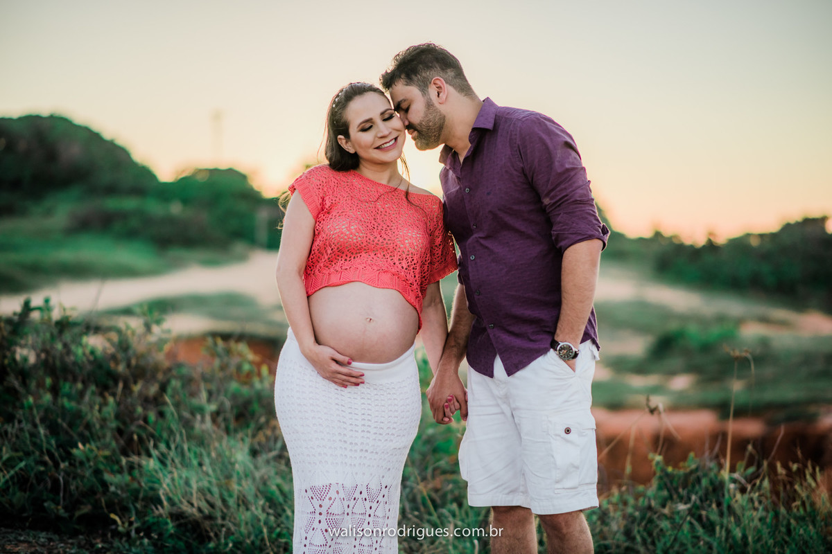 gestante-book de gestante-fotografias de gestante-fotos de gestante na praia-gestantes fortaleza- fotos de casais- sessão de fotos-ensaio de gestante-walison rodrigues fotografo-por do sol-Beberibe-CE