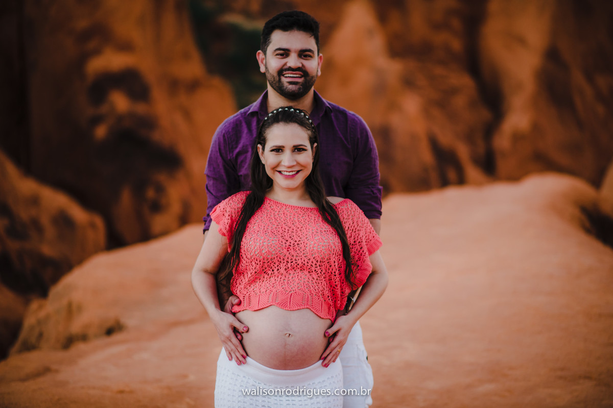 gestante-book de gestante-fotografias de gestante-fotos de gestante na praia-gestantes fortaleza- fotos de casais- sessão de fotos-ensaio de gestante-walison rodrigues fotografo-por do sol-Beberibe-CE