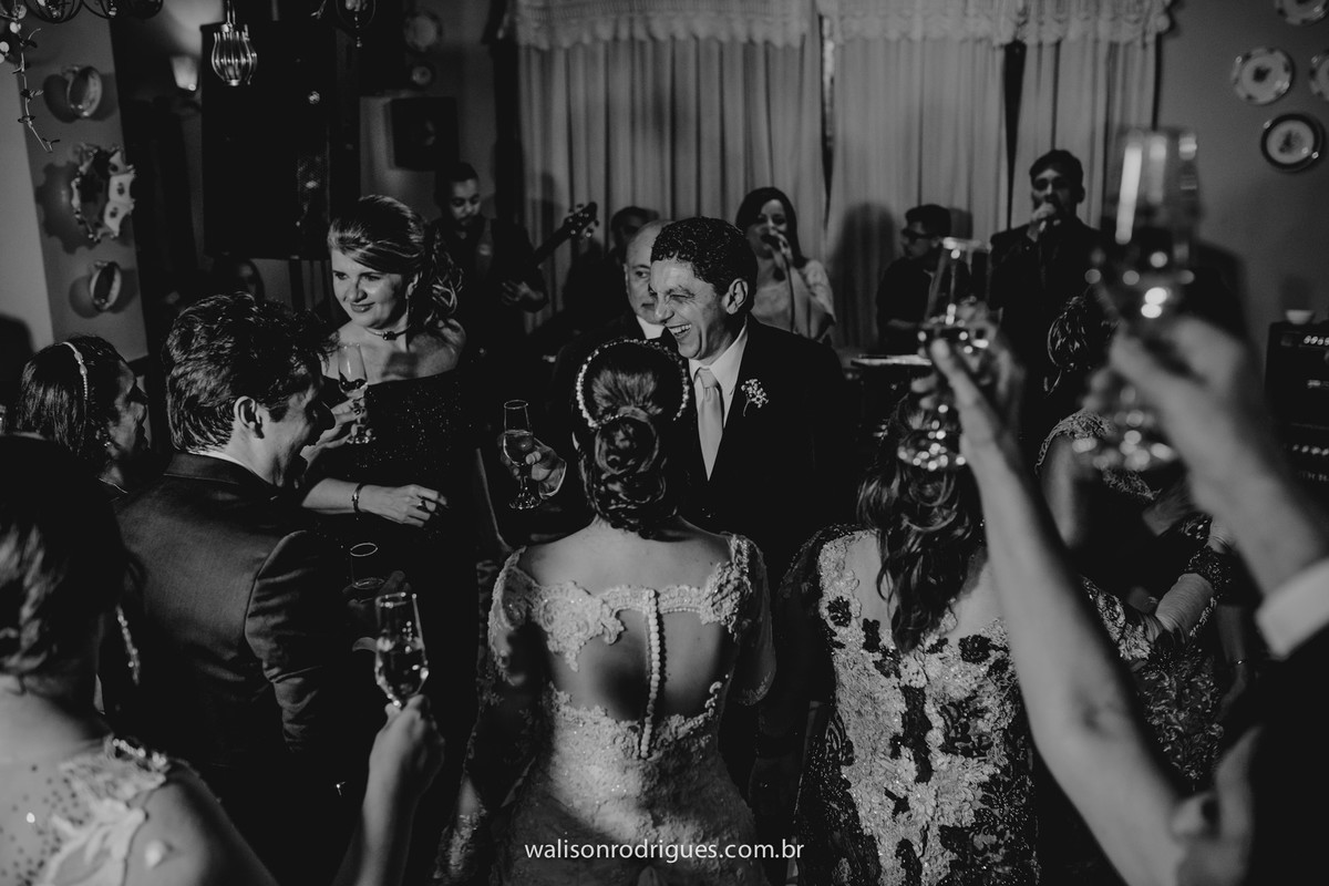 fotos-do-brinde-no-casamento-Carine-e-Jeovah-com-recepcao-no-mango-casa-de-eventos-em-fortaleza-ce