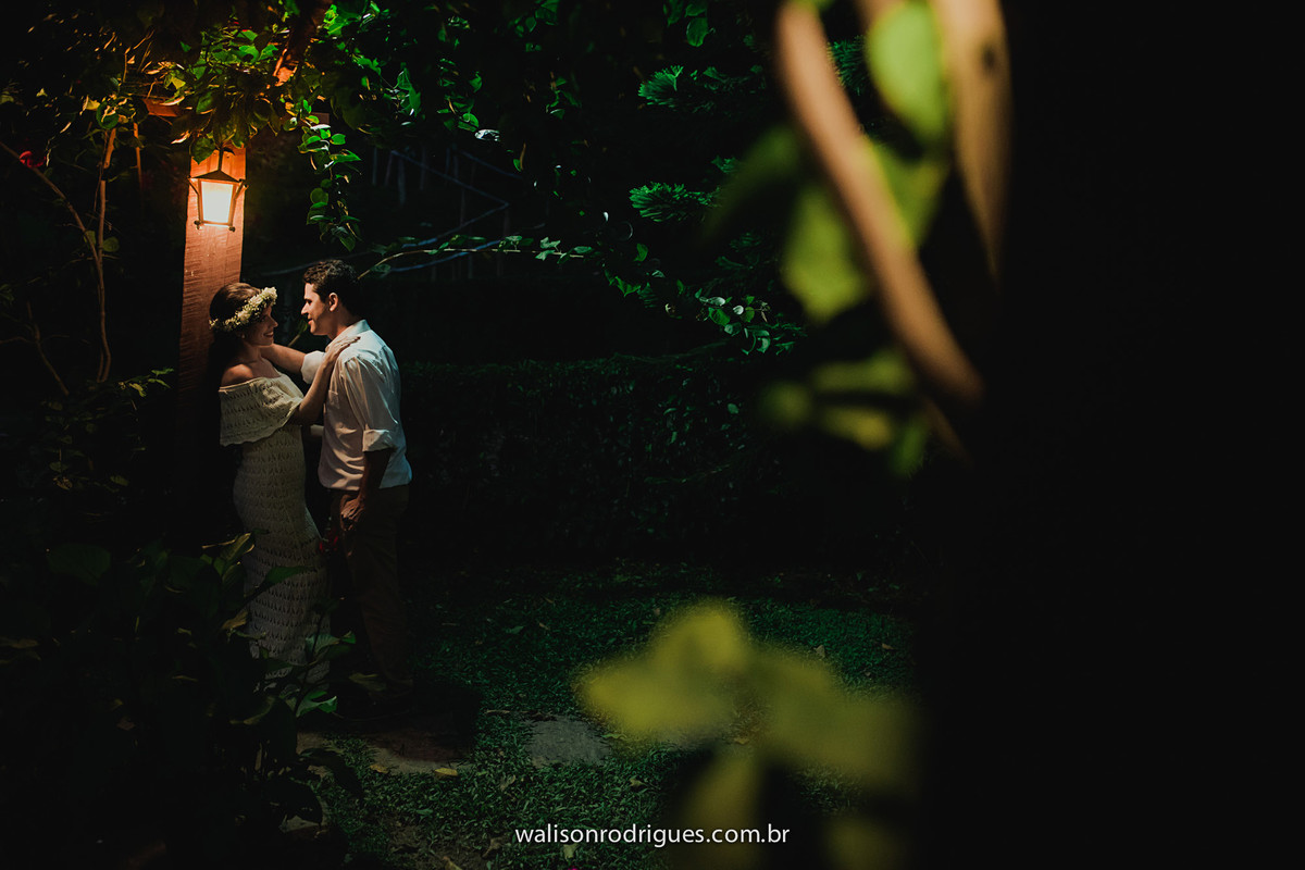 pre-wedding-walison rodrigues fotografias-noiva-noivo-fotografias de casais-trash the dress-fotografo ce-fotografia ce-fotografos de fortaleza-e-session-session casais-guaramiranga ce-cacoeiras.