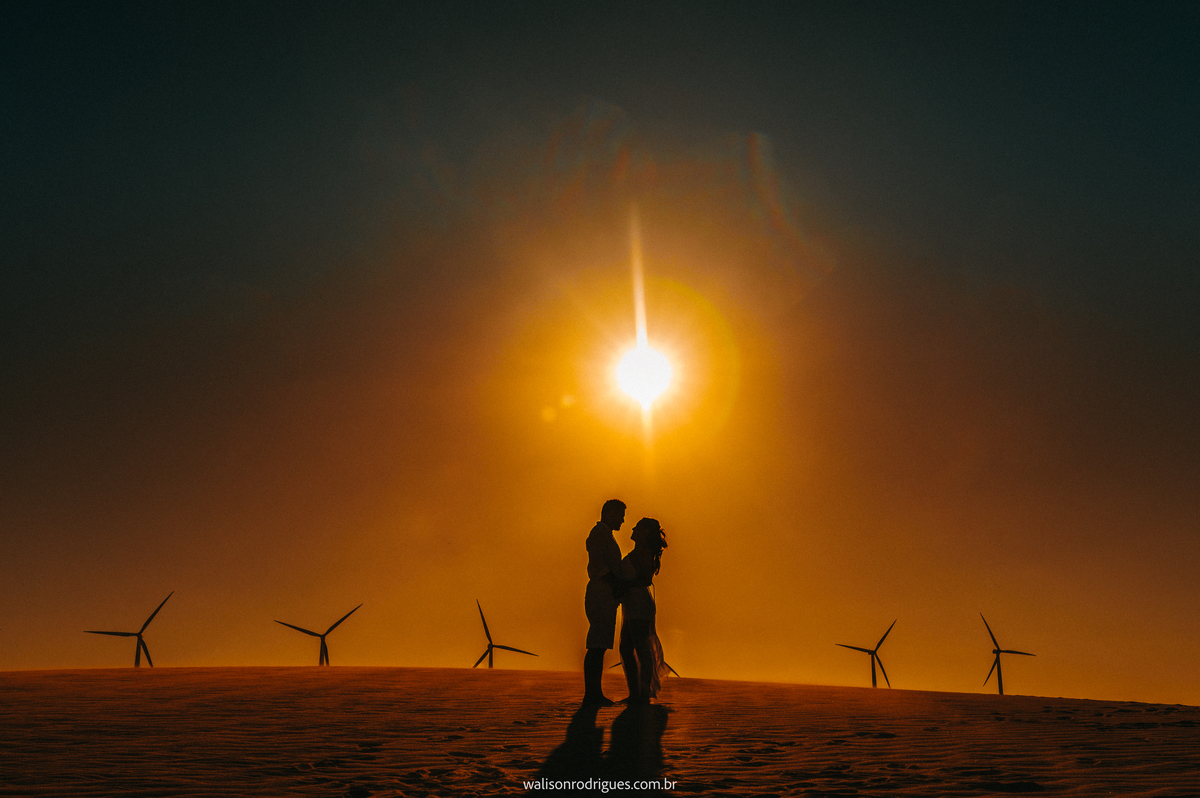pre-wedding-na-praia-de-e-dunas-de-icaraizinho em-de-amontada-CE