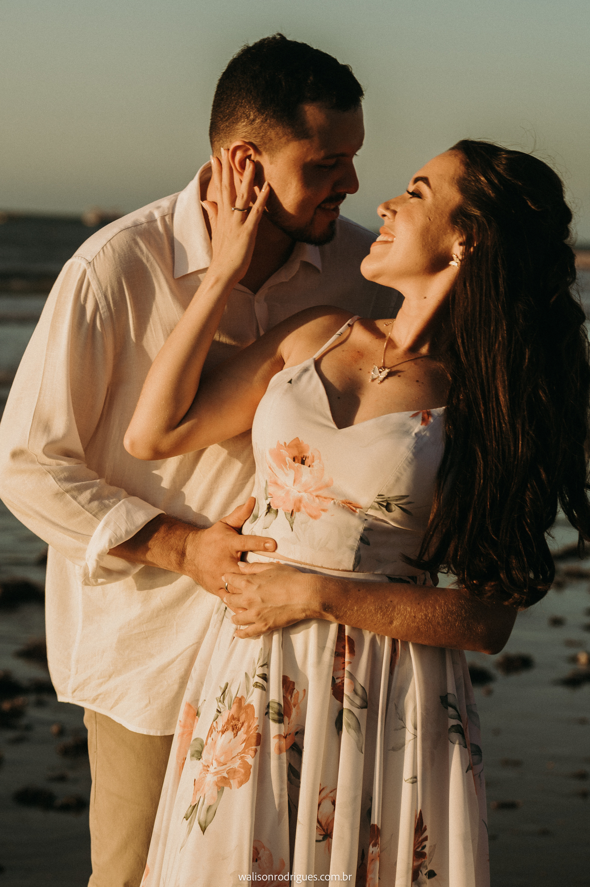 pre-wedding-na-praia-de-e-dunas-de-icaraizinho em-de-amontada-CE