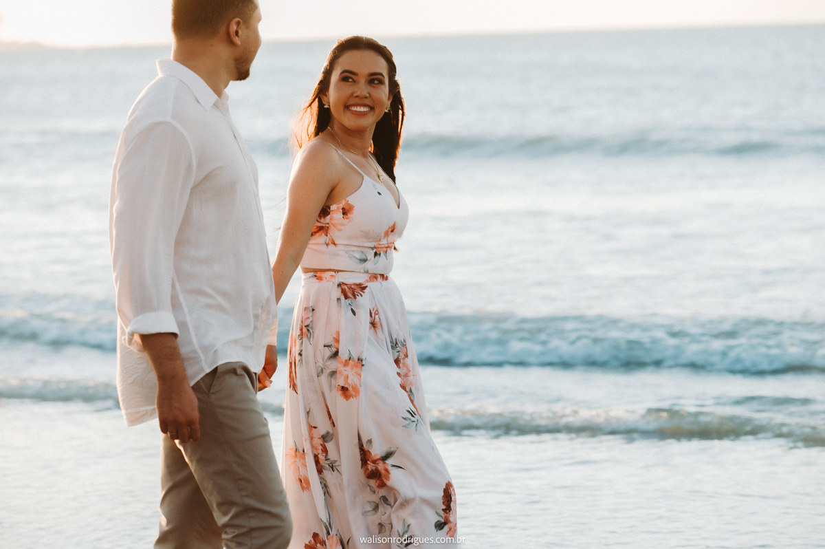 pre-wedding-na-praia-de-e-dunas-de-icaraizinho em-de-amontada-CE