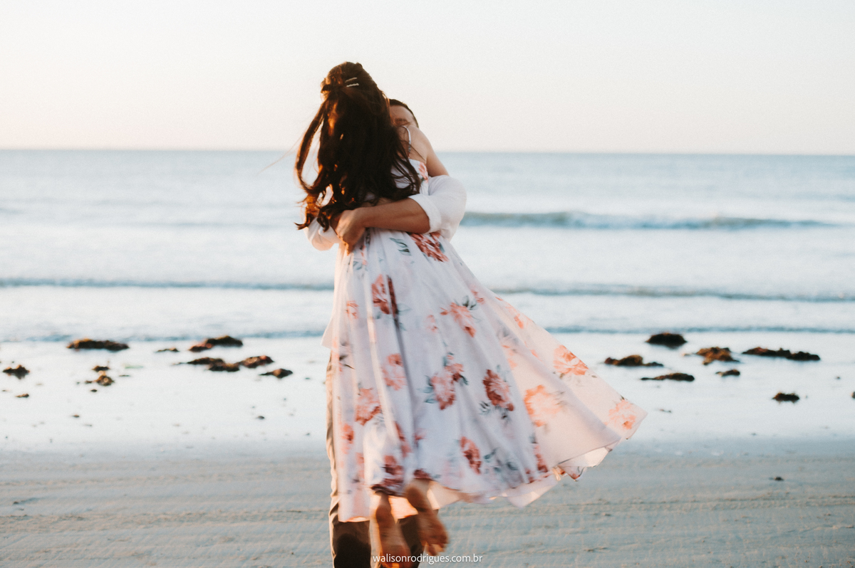 pre-wedding-na-praia-de-e-dunas-de-icaraizinho em-de-amontada-CE