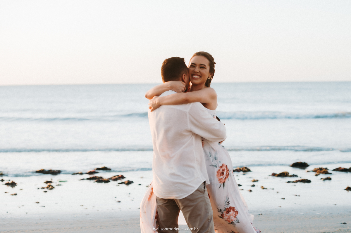 pre-wedding-na-praia-de-e-dunas-de-icaraizinho em-de-amontada-CE