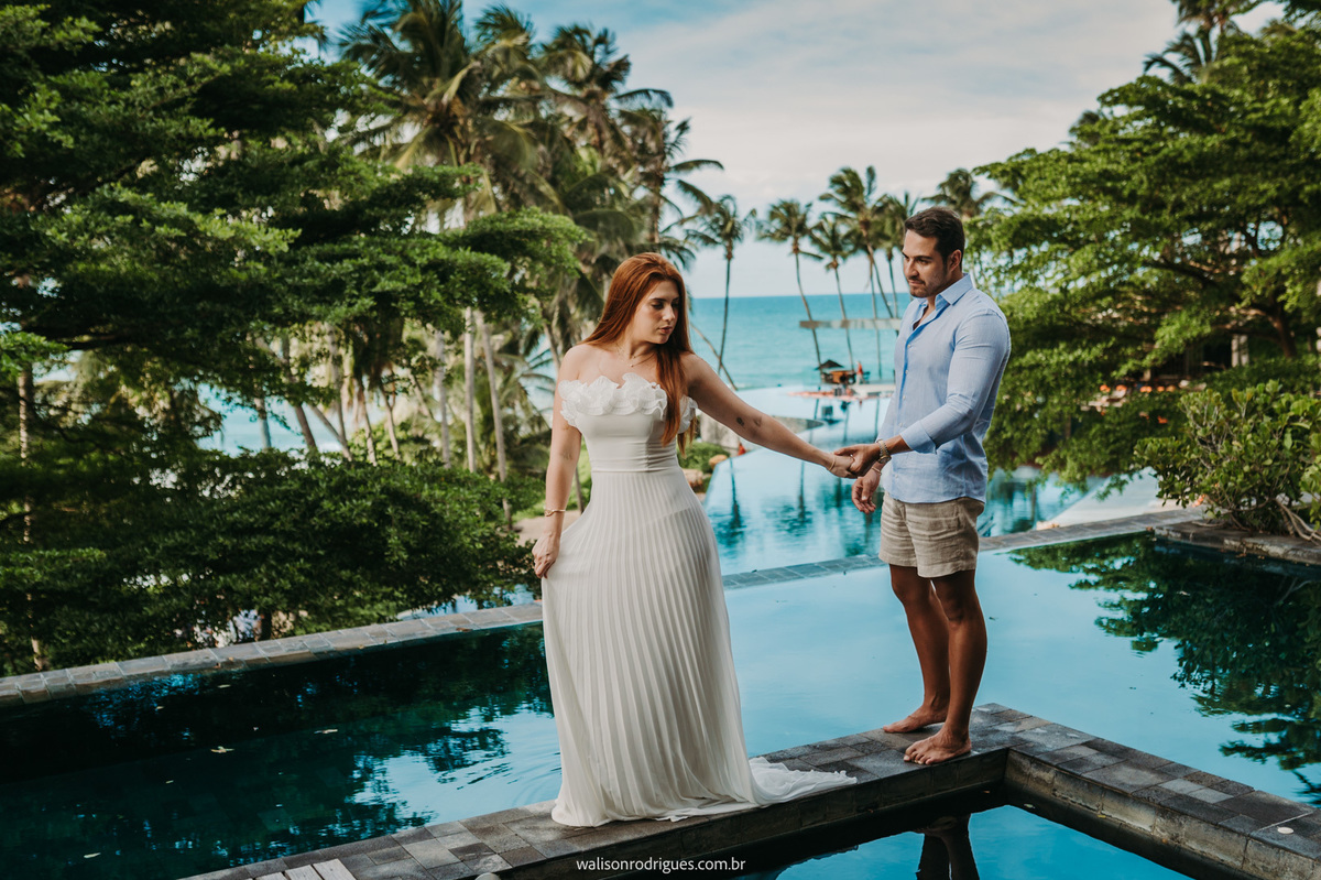 Letícia e Matheus durante ensaio pré casamento no Carmel Taíba Exclusive Resort.