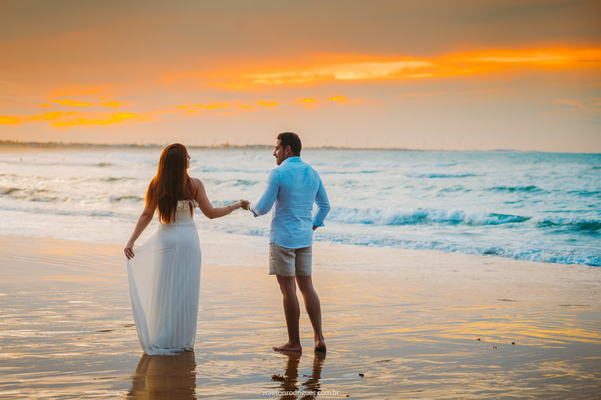 Fotógrafo de casamento registrando momentos únicos na Praia da Taíba.