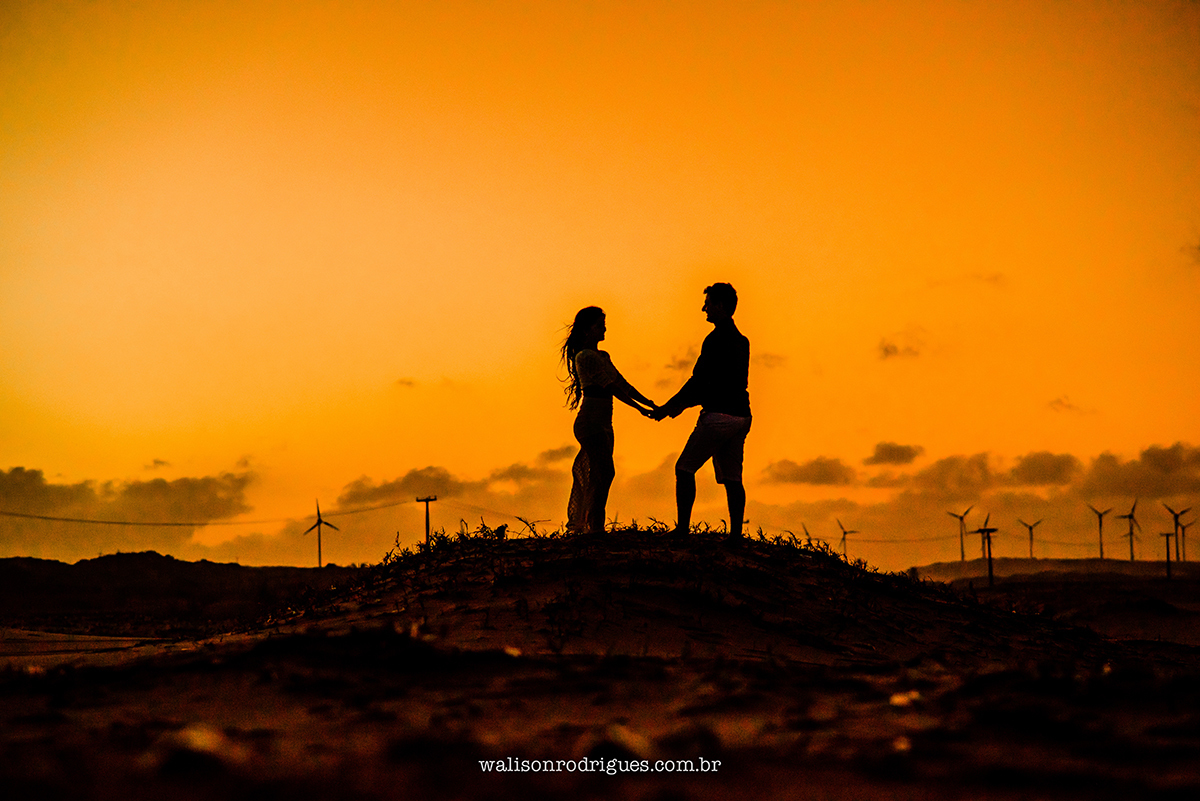 fotografia-decasamento-no-por-do-sol-na-praia-do-Japao-Aquiraz-CE