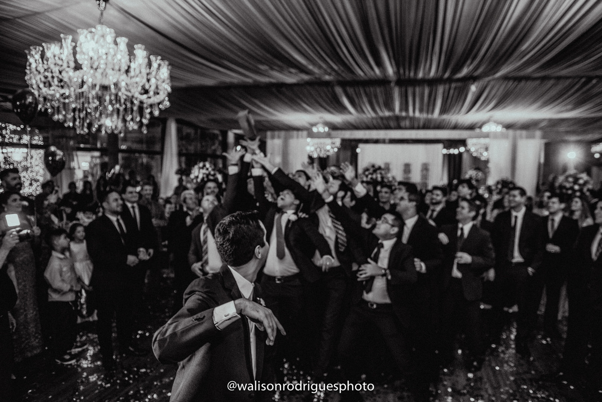 noivo-jogando-whisk.