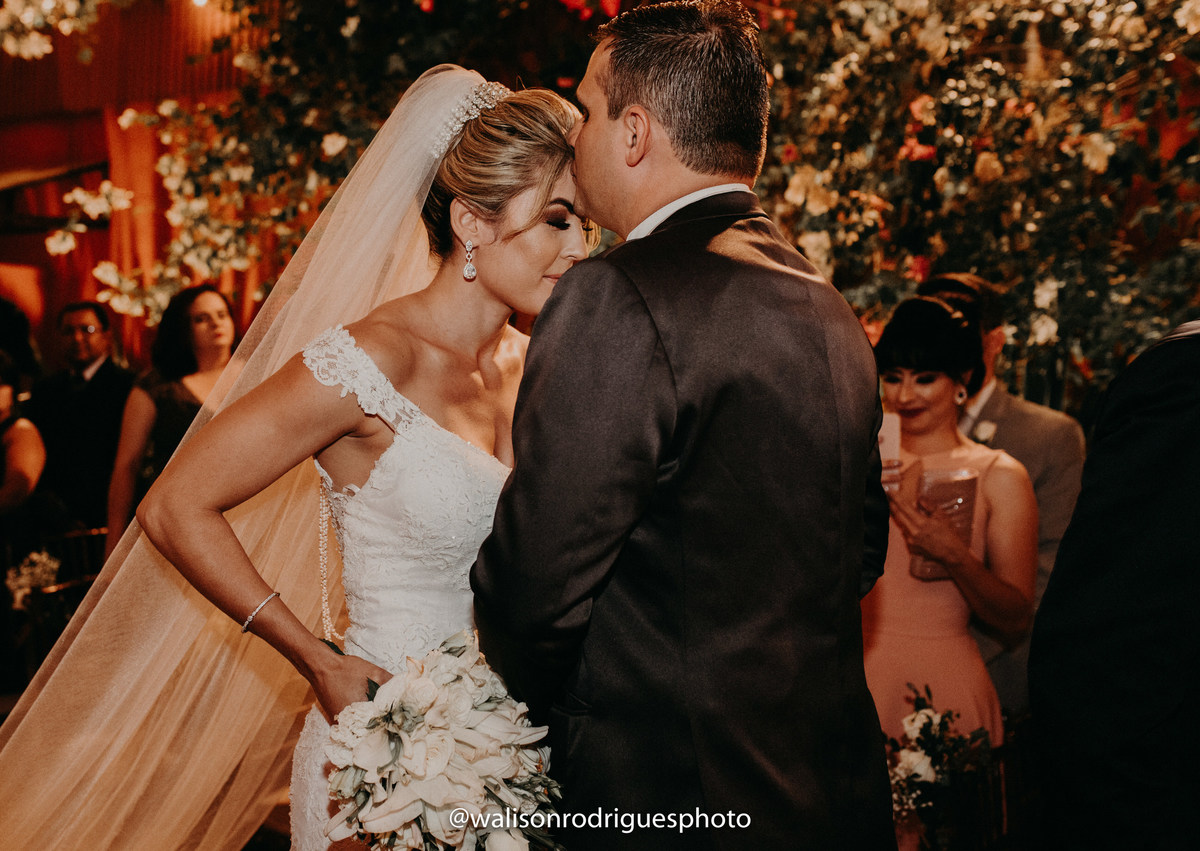 entrada-da-noiva-na-cerimonia-em-fortaleza-CE