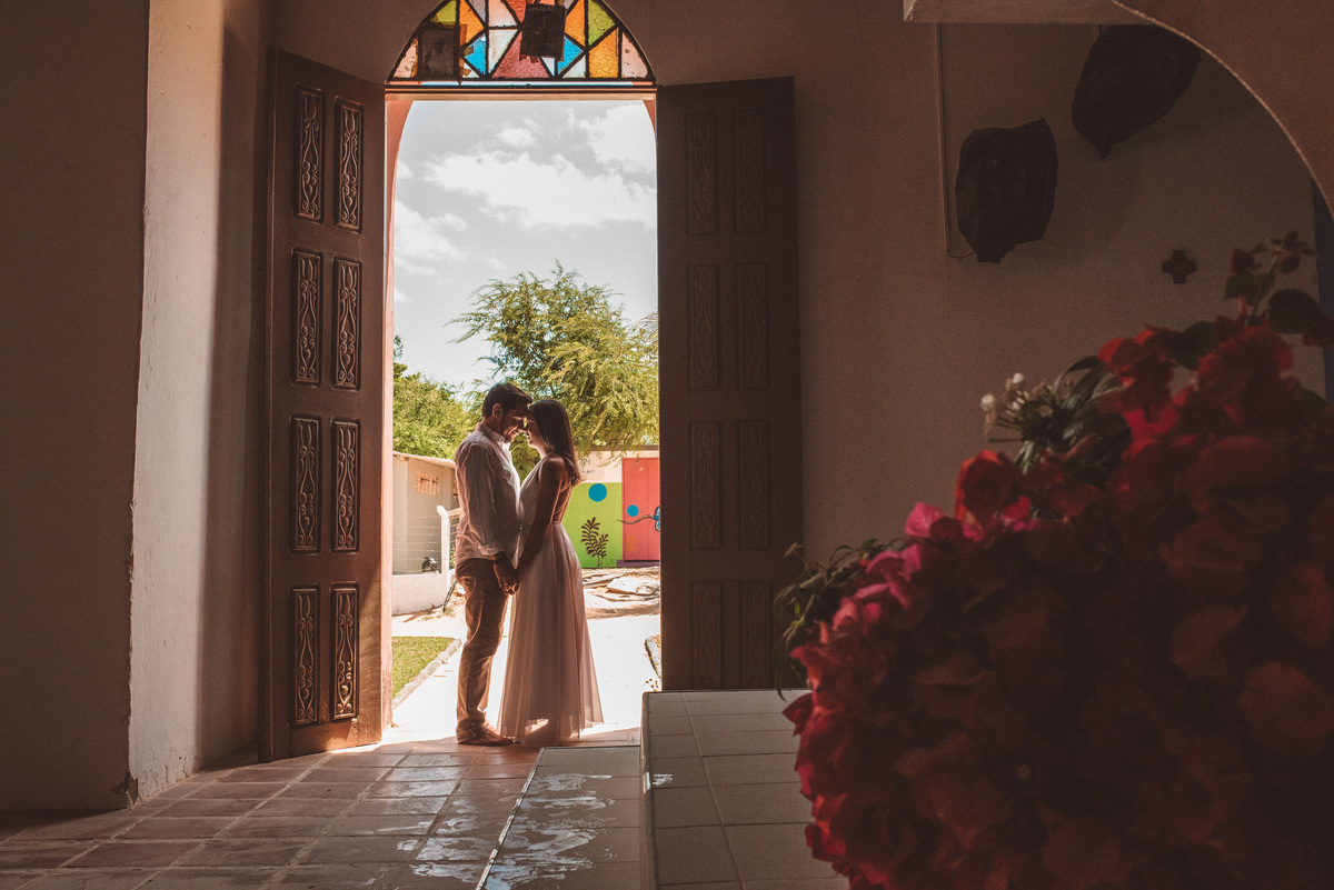 pedido-de-casamento-na-Igreja-Matriz-Nossa-Senhora-de-Fátima-em-jericoacoara-ce