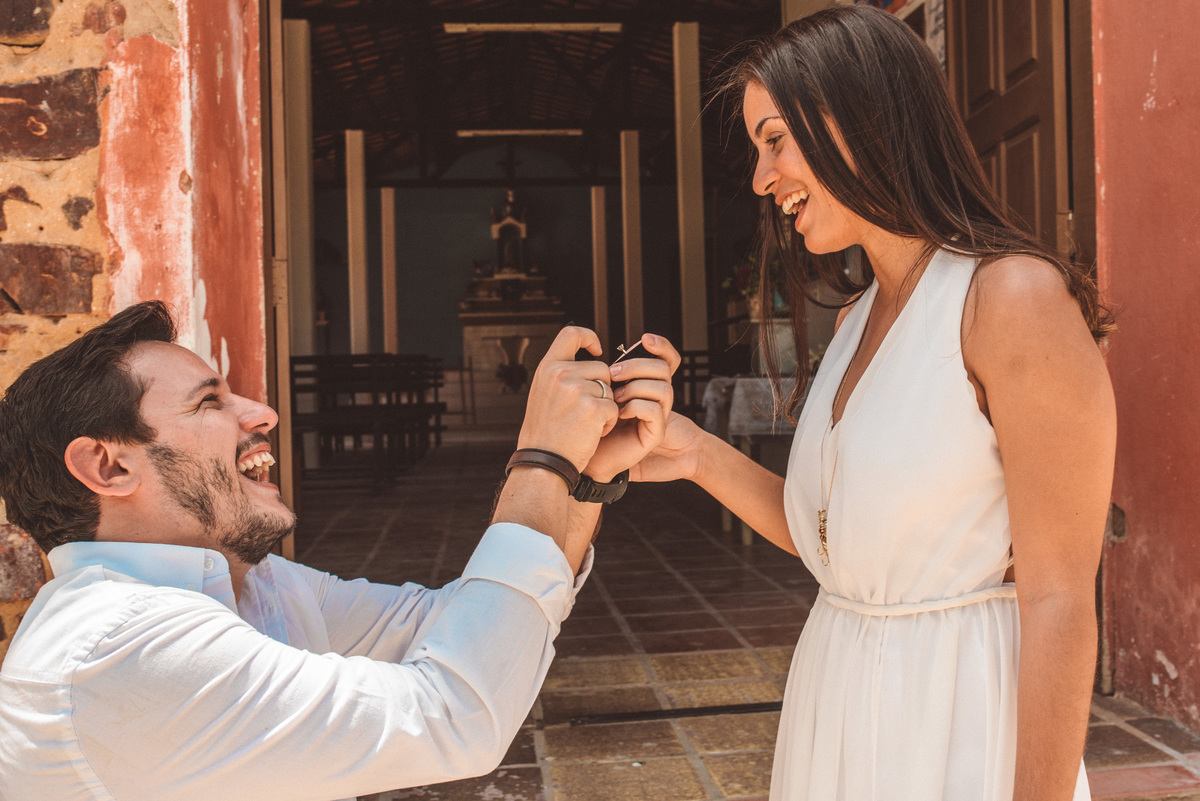pedido-de-casamento-na-Igreja-Matriz-Nossa-Senhora-de-Fátima-em-jericoacoara-ce