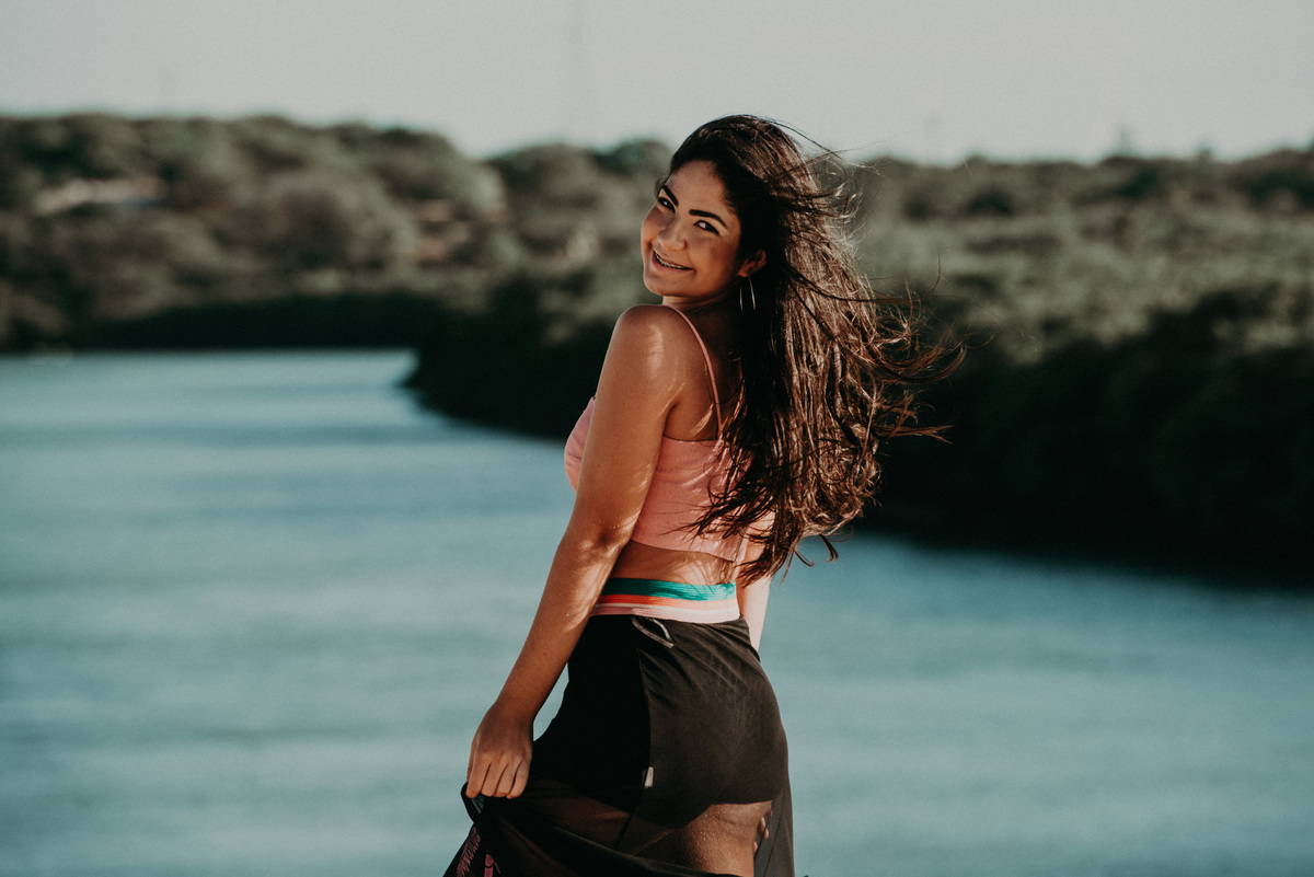 ensaio-feminino-na-praia-de-icaraizinho-de-amontada-CE