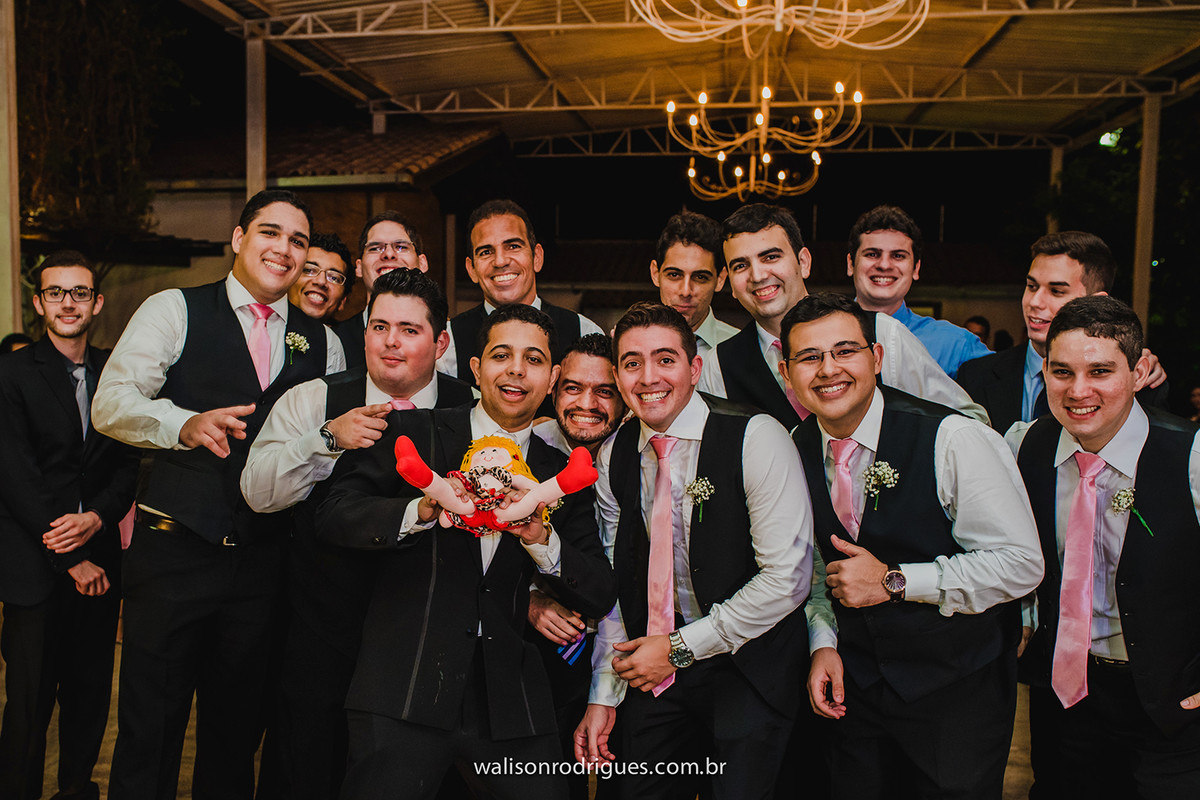 casamento em fotortaleza-casamentos-noiva-sapato da noiva-brinco da noiva-maquiagem da noiva-vestido da noiva-dia de noiva-walisonrodrigues fotografias-totografos de fortaleza-fotografo ce.