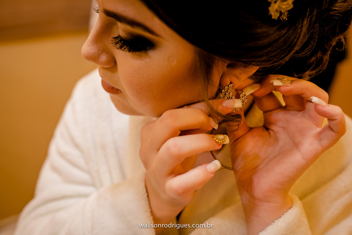 casamento em fotortaleza-casamentos-noiva-sapato da noiva-brinco da noiva-maquiagem da noiva-vestido da noiva-dia de noiva-walisonrodrigues fotografias-totografos de fortaleza-fotografo ce.