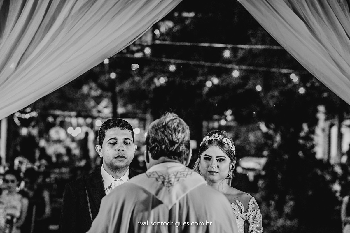 casamento em fotortaleza-casamentos-noiva-sapato da noiva-brinco da noiva-maquiagem da noiva-vestido da noiva-dia de noiva-walisonrodrigues fotografias-totografos de fortaleza-fotografo ce.