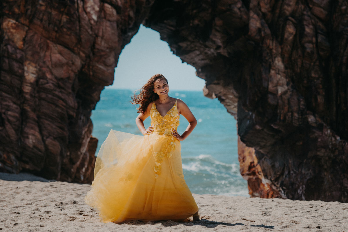 ensaio-fotografico-de-15-anos-na-pedra-furada-em-jericoacoara-ce