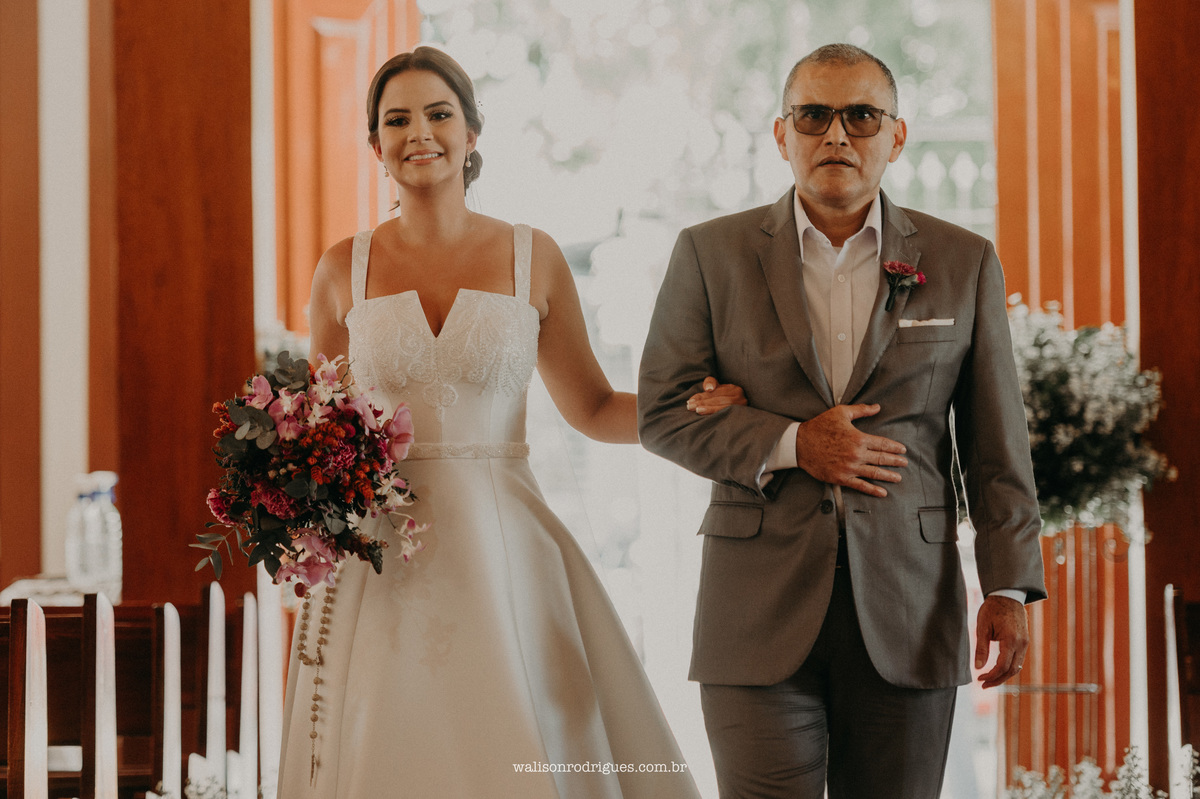 cerimonia-de-casamento-de-dia-na-igreja-sao-joao-eudes-em-fortaleza-ce