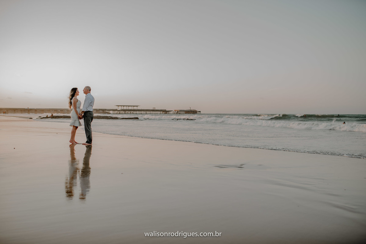 e-session-pre-wedding-de-casais-no-estoril-e-ponte-metalica-ponte-dos-ingleses-praia-de-iracema-em-fortaleza-ce