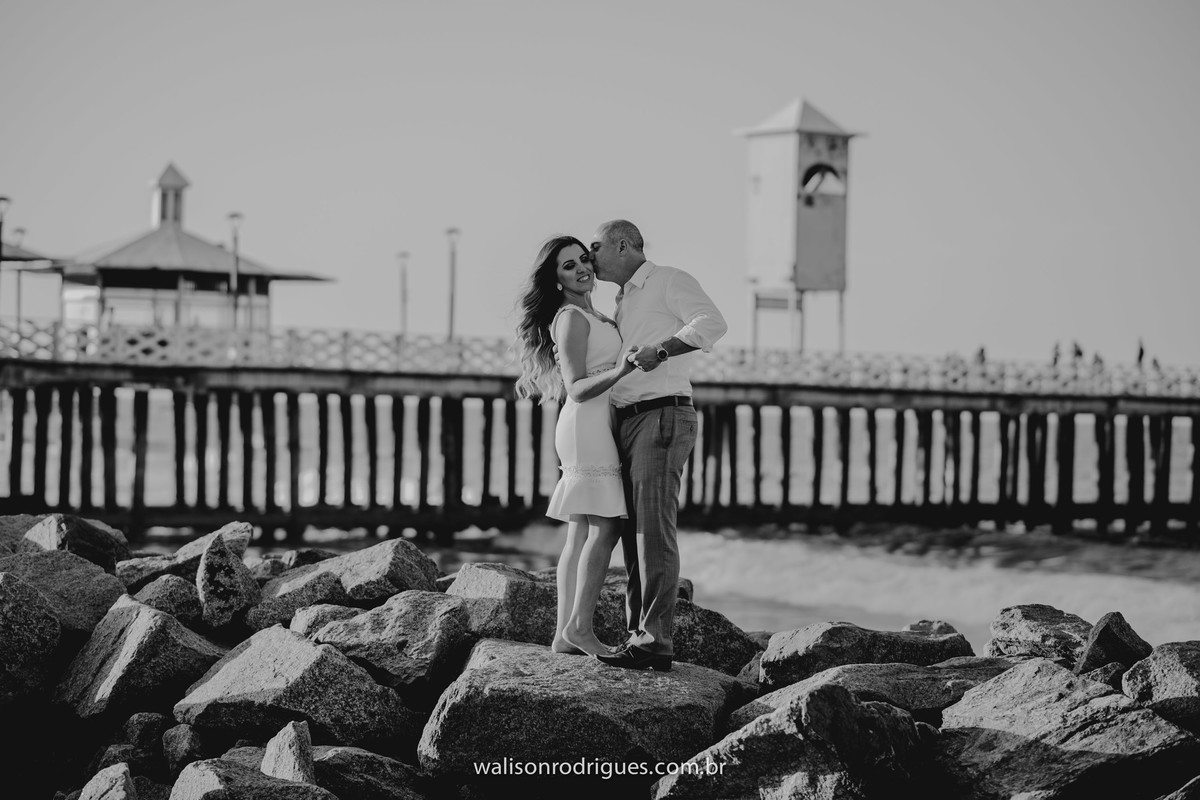 e-session-pre-wedding-de-casais-no-estoril-e-ponte-metalica-ponte-dos-ingleses-praia-de-iracema-em-fortaleza-ce