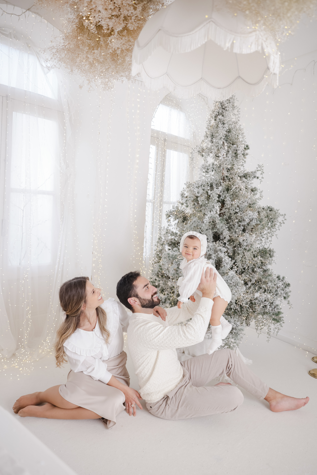 Sessão de fotografia de estúdio
Fotografia em estúdio
Ensaio fotográfico em estúdio
Estúdio fotográfico
Sessão fotográfica profissional em estúdio
Fotógrafo de estúdio
Book fotográfico em estúdio
Sessão de retratos em estúdio
Fotografia de estúdio profiss