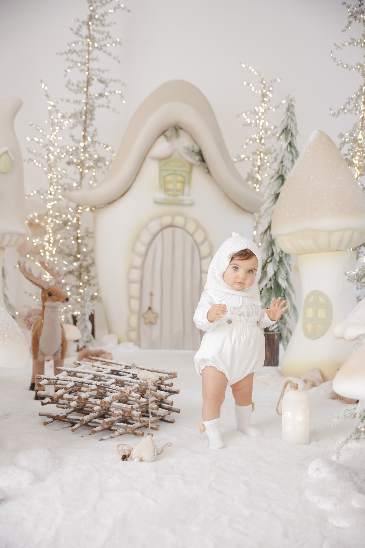 Sessão de fotografia de estúdio
Fotografia em estúdio
Ensaio fotográfico em estúdio
Estúdio fotográfico
Sessão fotográfica profissional em estúdio
Fotógrafo de estúdio
Book fotográfico em estúdio
Sessão de retratos em estúdio
Fotografia de estúdio profiss