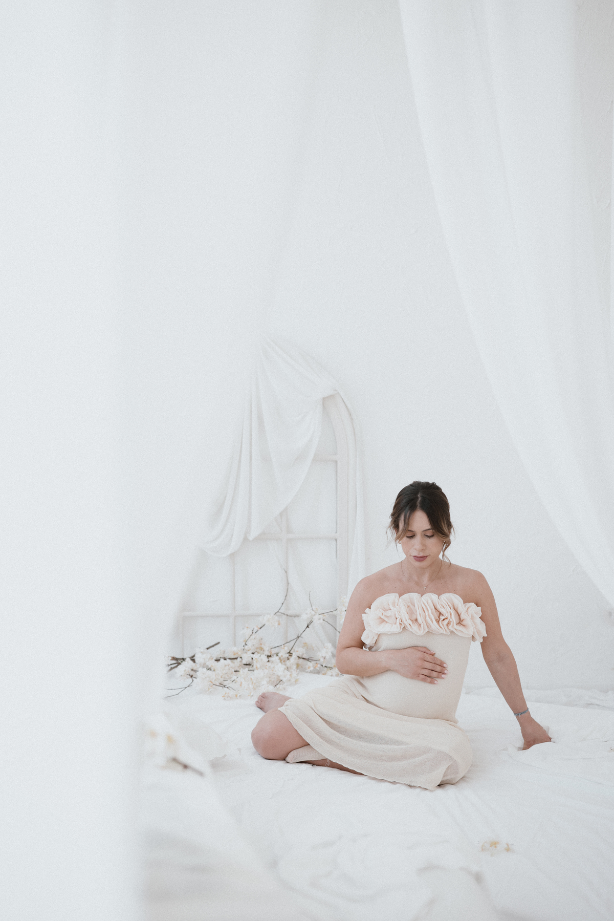 * Sessão de gravidez
* Fotografia de gravidez
* Ensaio gestante
* Sessão de gestante
* Fotografia de barriga de grávida
* Ensaio de gravidez em estúdio
* Fotos de grávidas
* Book gestante
* Fotógrafo para gestantes
* Estúdio fotográfico gestante
