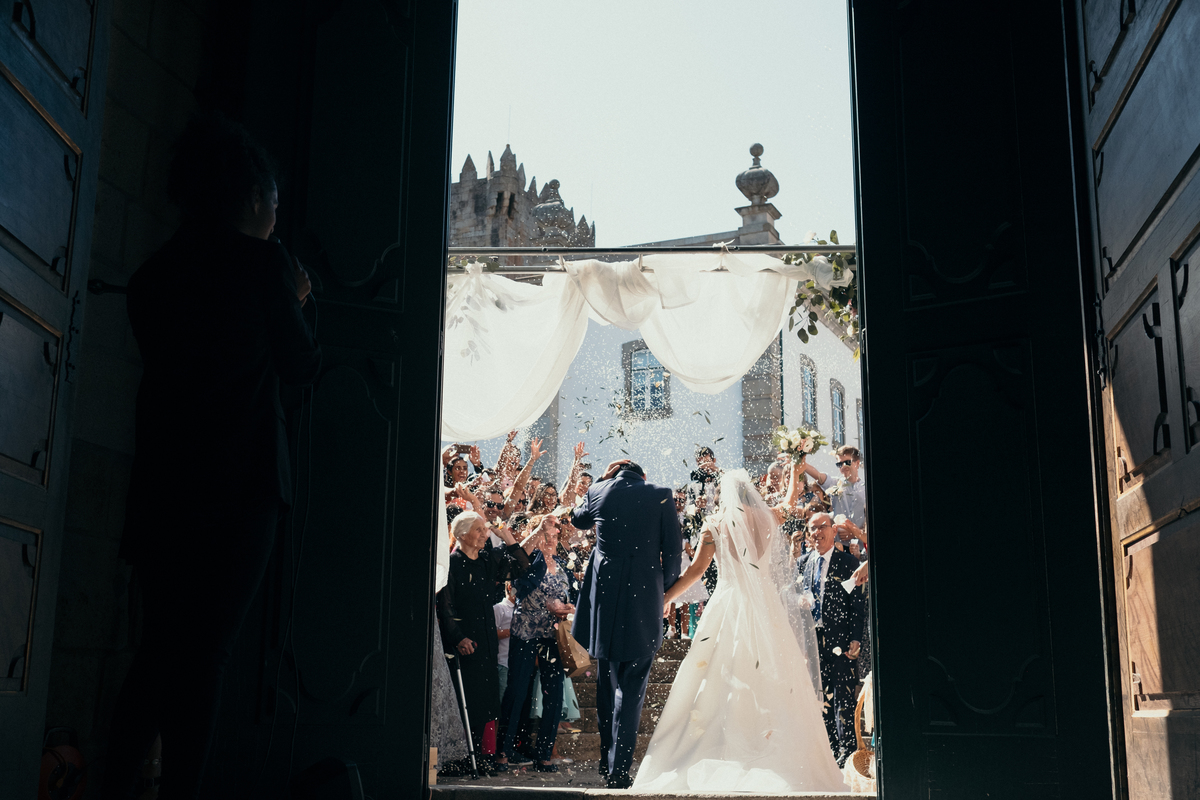 fotografo casamento-top 10 fotografos casamentos-top fotografo casamento-melhor fotografo de casamento portugal. melhor fotografo de casamento-saída dos noivos