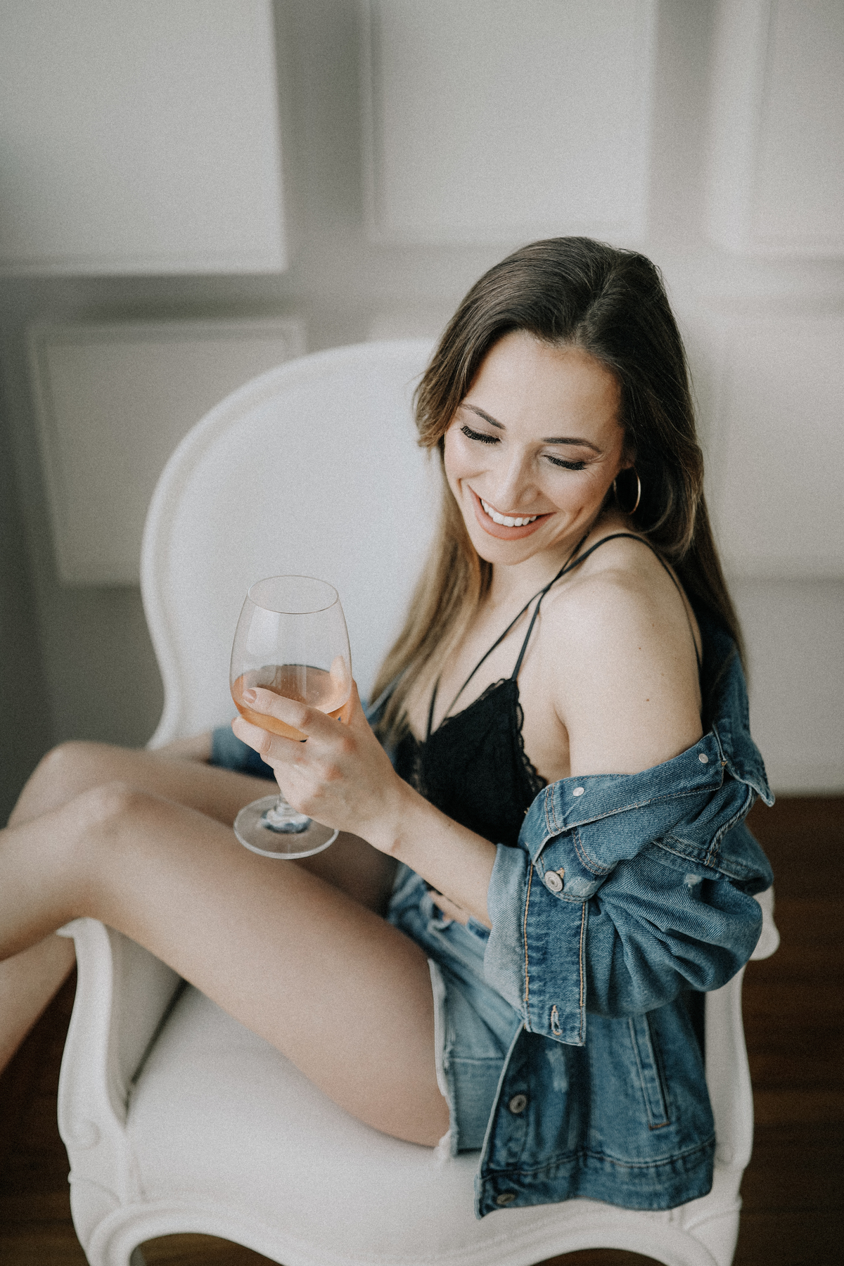 melhor fotografa do mundo,melhor fotografa boudoir portugal, fotografa intimista, fotografia, mulher, copo de vinho