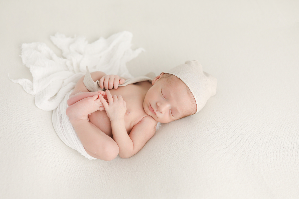 * Sessão de fotografia de estúdio
* Fotografia em estúdio
* Ensaio fotográfico em estúdio
* Estúdio fotográfico
* Sessão fotográfica profissional em estúdio
* Fotógrafo de estúdio
* Book fotográfico em estúdio
* Sessão de retratos em estúdio
* Fotografia 