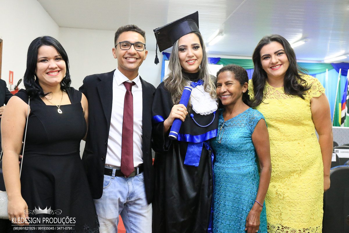 FORMATURA TATIANA SANTOS