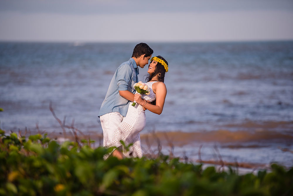 fotos pré casamento em praia de Coqueiral Aracruz ES