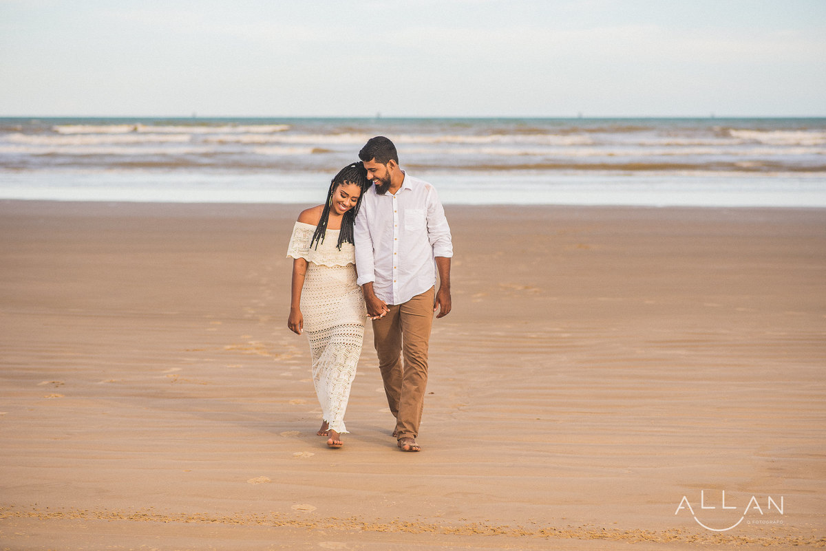 Ensaio pré casamento de casal na praia Aracaju Sergipe