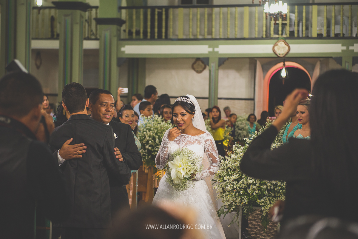 acessória de casamento,casamento igreja em itabaianinha,fotografia de casamento itabaianinha sergipe,fotografia de casamento aracaju, allan rodrigo fotografia, casamento interior sergipano, noiva, noivo, casando em itabaianinha, fotografo de casame