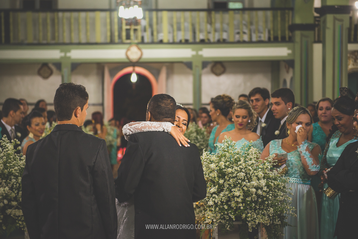 acessória de casamento,casamento igreja em itabaianinha,fotografia de casamento itabaianinha sergipe,fotografia de casamento aracaju, allan rodrigo fotografia, casamento interior sergipano, noiva, noivo, casando em itabaianinha, fotografo de casame