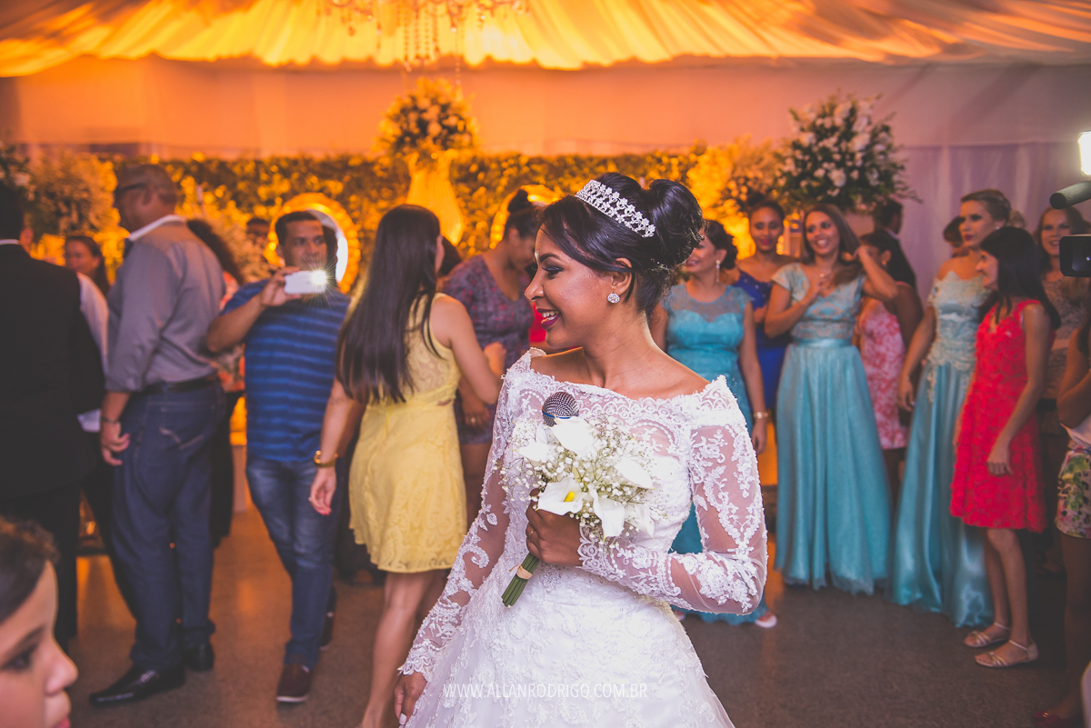 acessória de casamento,casamento igreja em itabaianinha,fotografia de casamento itabaianinha sergipe,fotografia de casamento aracaju, allan rodrigo fotografia, casamento interior sergipano, noiva, noivo, casando em itabaianinha, fotografo de casame