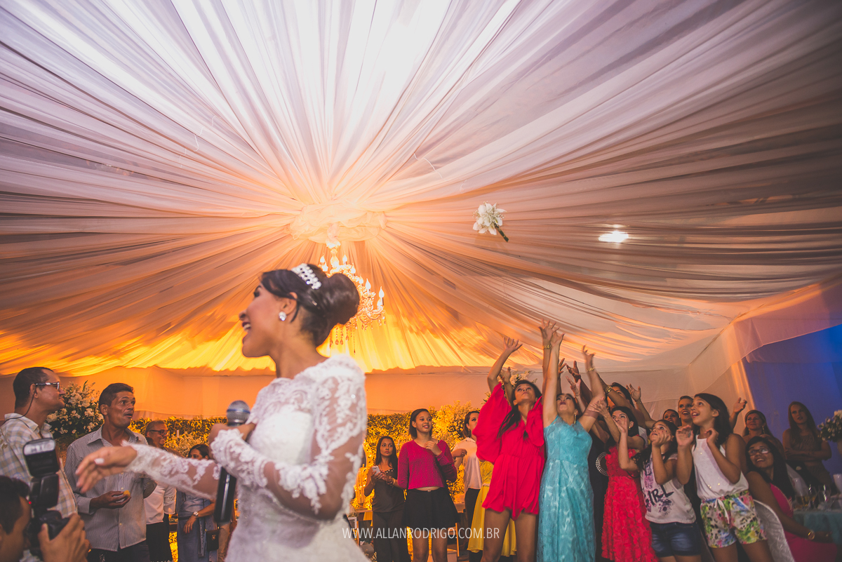 acessória de casamento,casamento igreja em itabaianinha,fotografia de casamento itabaianinha sergipe,fotografia de casamento aracaju, allan rodrigo fotografia, casamento interior sergipano, noiva, noivo, casando em itabaianinha, fotografo de casame
