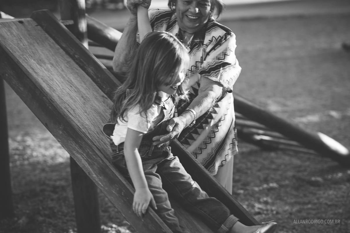 ensaio infantil aracaju, allan rodrigo fotografia, fotografia infantil aracaju, parques de aracaju, parque cajueiros, ensaio com as vovós, infantil aracaju, fotografia infantil sergipe, cozinha da vovó, chá da vovó,bolo,aracaju