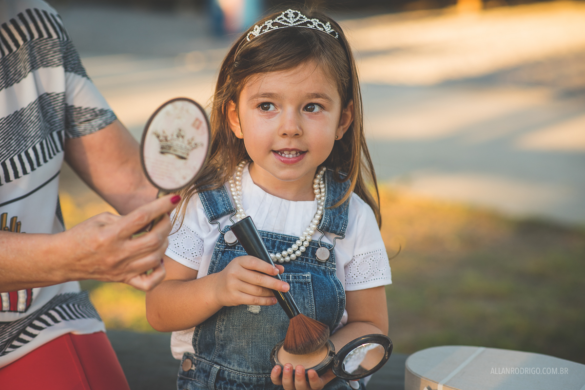 ensaio infantil aracaju, allan rodrigo fotografia, fotografia infantil aracaju, parques de aracaju, parque cajueiros, ensaio com as vovós, infantil aracaju, fotografia infantil sergipe, cozinha da vovó, chá da vovó,bolo,aracaju