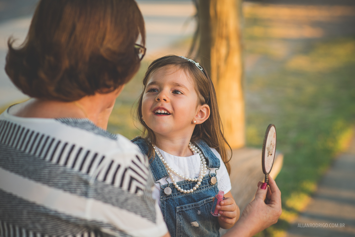 ensaio infantil aracaju, allan rodrigo fotografia, fotografia infantil aracaju, parques de aracaju, parque cajueiros, ensaio com as vovós, infantil aracaju, fotografia infantil sergipe, cozinha da vovó, chá da vovó,bolo,aracaju