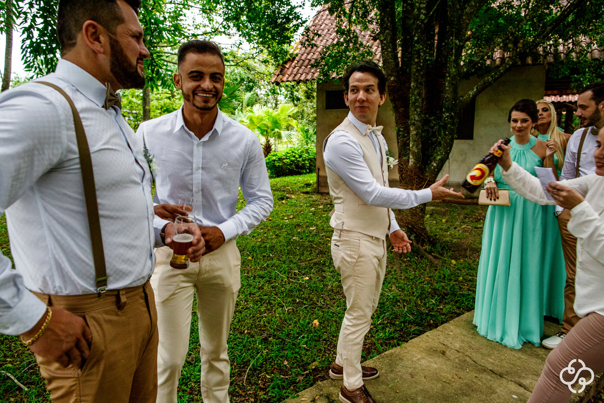 Making-Of Noiva | Casamento no Campo | Casamento Sítio Nona Lurdes | Nova Trento - SC | Casamento de Dia | Fotógrafo de Casamento | Fotógrafa Naiara Steil e João Paulo | Fotógrafo Destination Wedding | |Fotógrafo de Casamento SC | Destino de Casamento |