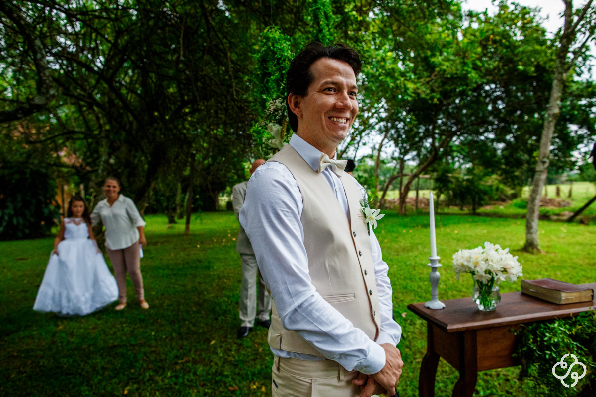 Cerimônia de Casamento no Campo | Casamento Sítio Nona Lurdes | Nova Trento - SC | Casamento de Dia | Fotógrafo de Casamento | Fotógrafa Naiara Steil e João Paulo | Fotógrafo Destination Wedding | |Fotógrafo de Casamento SC | Destino de Casamento |