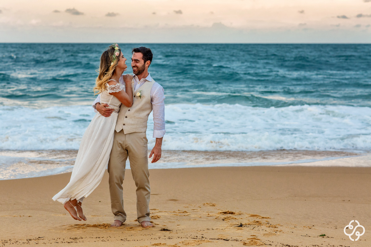 Casamento na Praia | Casamento de dia | Casando em Balneário Camboriú-Destination Wedding | Casando na Praia | Elopment Wedding | Estaleiro Guest House | Balneário Camboriú - SC | Foto de Casamento | Fotógrafo Destination Wedding | | Destino de Casamento