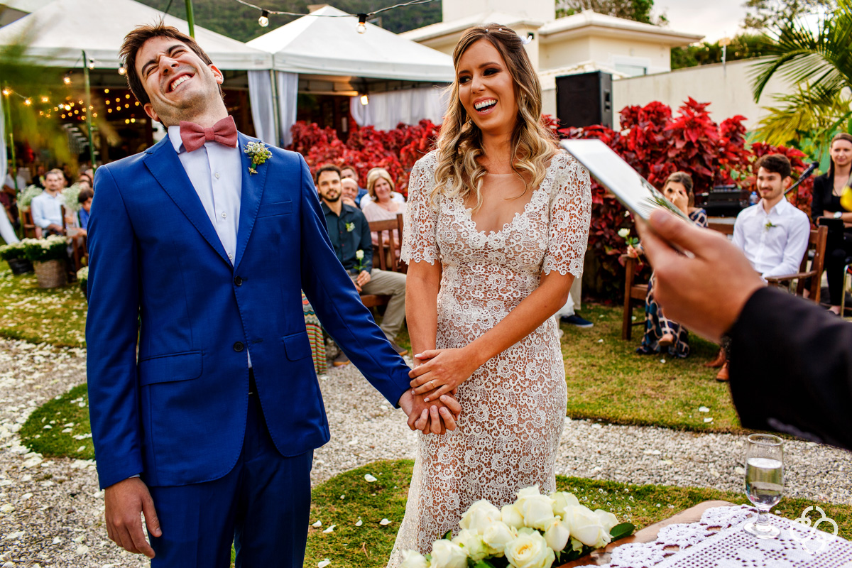 Casamento na Praia | Casamento de dia | Cerimônia de Casamento Mirante Gold Party | Biguaçu - SC | Case de dia | Casamento Letícia e Kléber | Fotógrafo de Casamento | Foto de Casamento | Fotógrafo Destination Wedding | Destino de Casamento |Casamento |