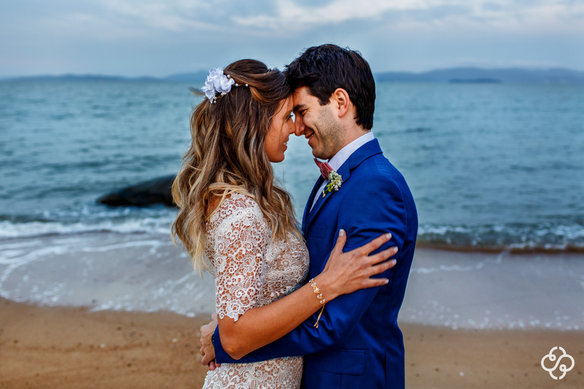 Casamento na Praia | Casamento de dia | Cerimônia de Casamento Mirante Gold Party | Biguaçu - SC | Case de Casamento na Praia | Casamento de dia | Cerimônia de Casamento Mirante Gold Party | Biguaçu - SC | Case de dia | Ensaio Noivos | Casamento Letícia e