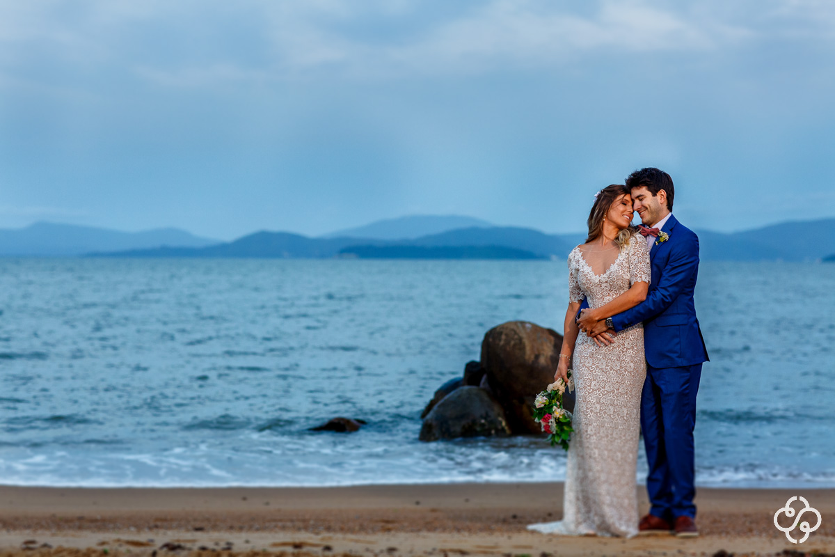 Casamento na Praia | Casamento de dia | Cerimônia de Casamento na Praia | Casamento de dia | Cerimônia de Casamento Mirante Gold Party | Biguaçu - SC | Case de dia | Ensaio Noivos | Casamento Letícia e Kléber | Fotógrafo de Casamento | Foto de Casamento |