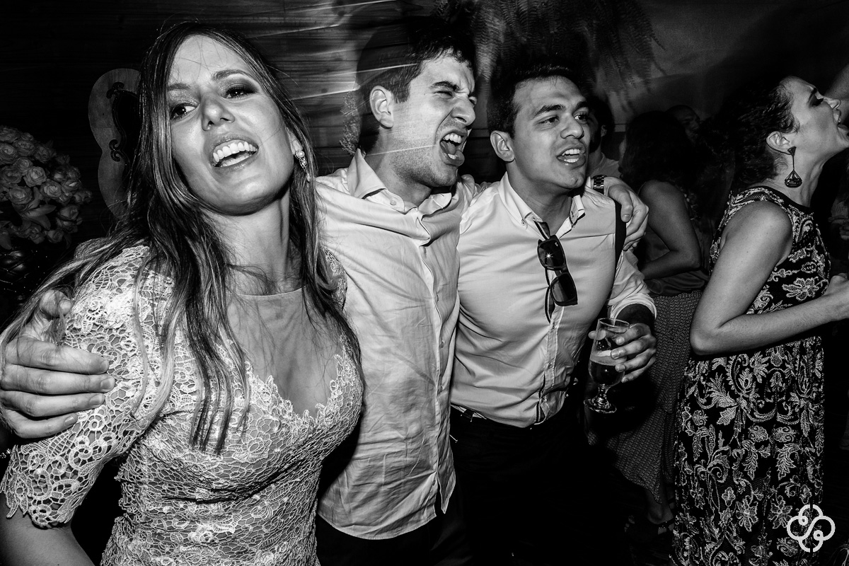 Casamento na Praia | Casamento de dia | Cerimônia de Casamento Mirante Gold Party | Biguaçu - SC | Case de dia | Ensaio Noivos | Casamento Letícia e Kléber | Fotógrafo de Casamento | Foto de Casamento | Fotógrafo Destination Wedding | Destino de Casamento